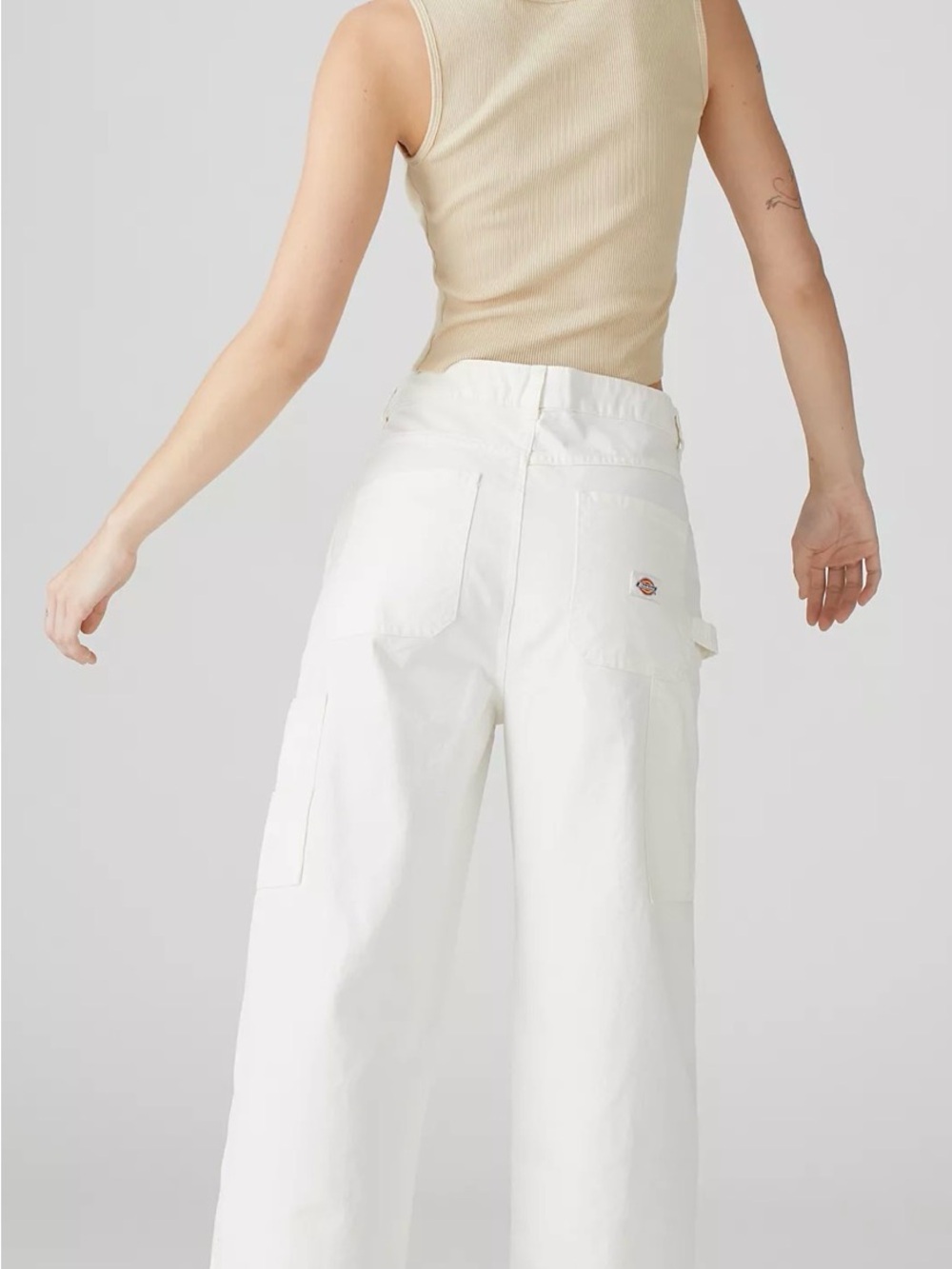 Dickies Women's White relaxed fit pants